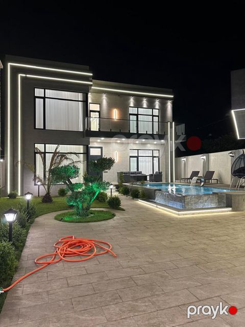 Satılır 5 otaqlı həyət evi/bağ evi 240 m²