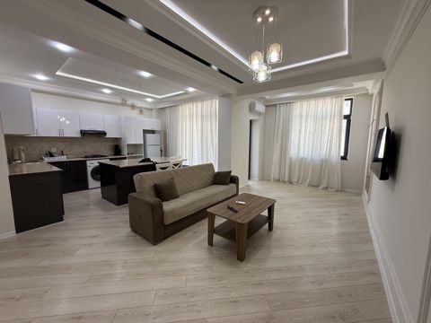 İcarəyə verilir 2 otaqlı yeni tikili 70 m² — Bakı