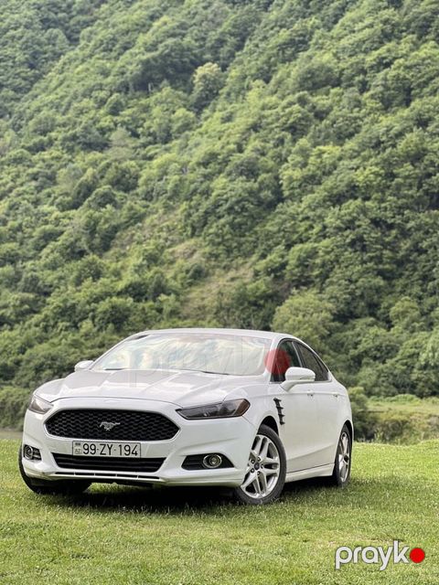 Ford Fusion (North America), 1.5 L, 2015 il, 210 000 km