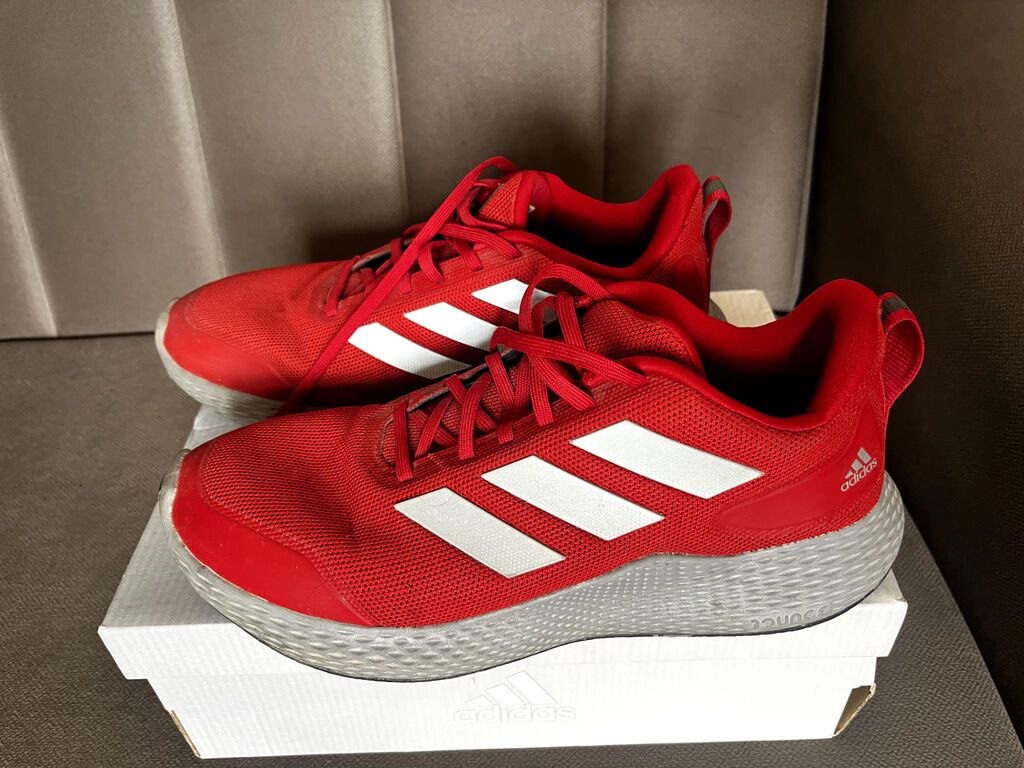 Orijinal Adidas idman ayaqqabısı. Şəkillərdən də göründüyü kimi çox — Şəxsi əşyalar, Bakı (6)