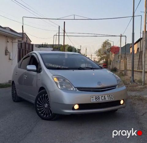 Toyota Prius, 1.5 L, 1.3 kWh, 2007 il, 280 000 km