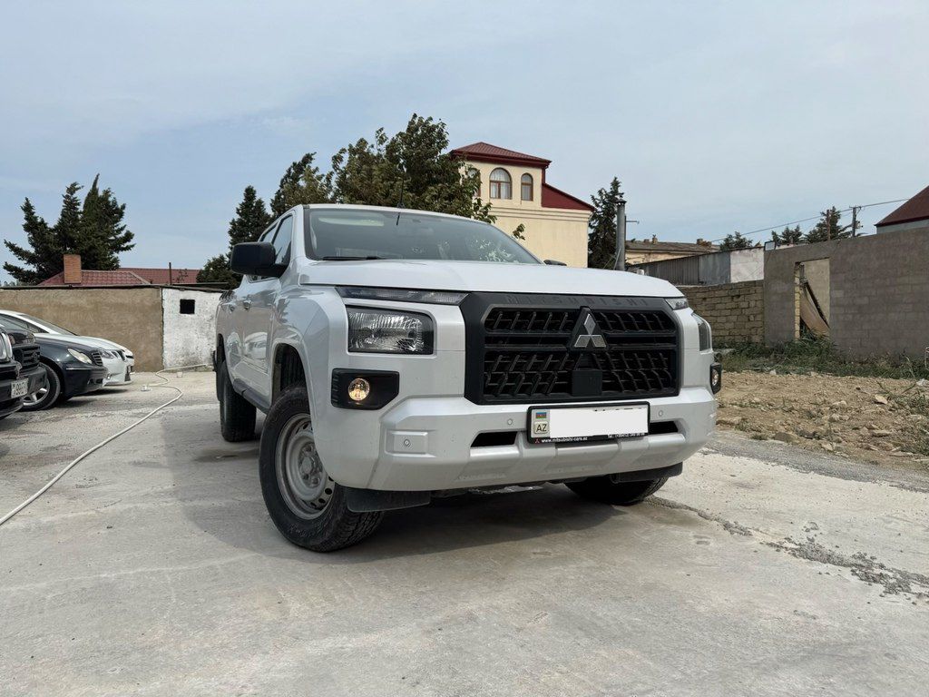 Mitsubishi L200, 2.4 L, 2024 il, 122 680 km — Avtomobillər, Bakı (3)