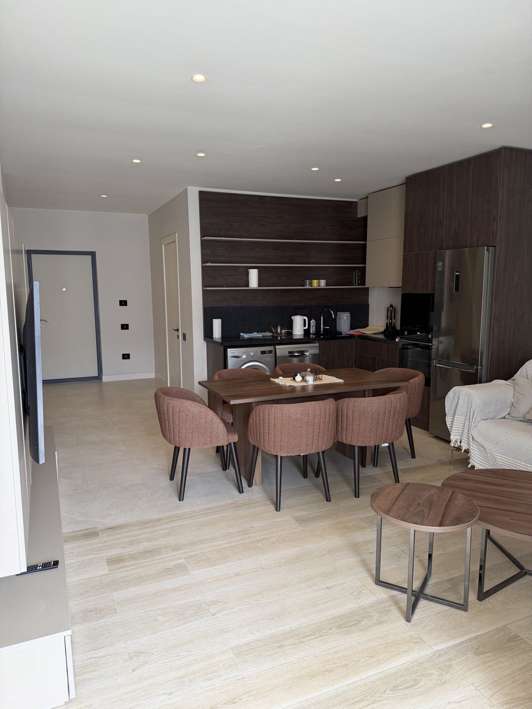 İcarəyə verilir 3 otaqlı yeni tikili 139.2 m² — Mənzil, Bakı (3)