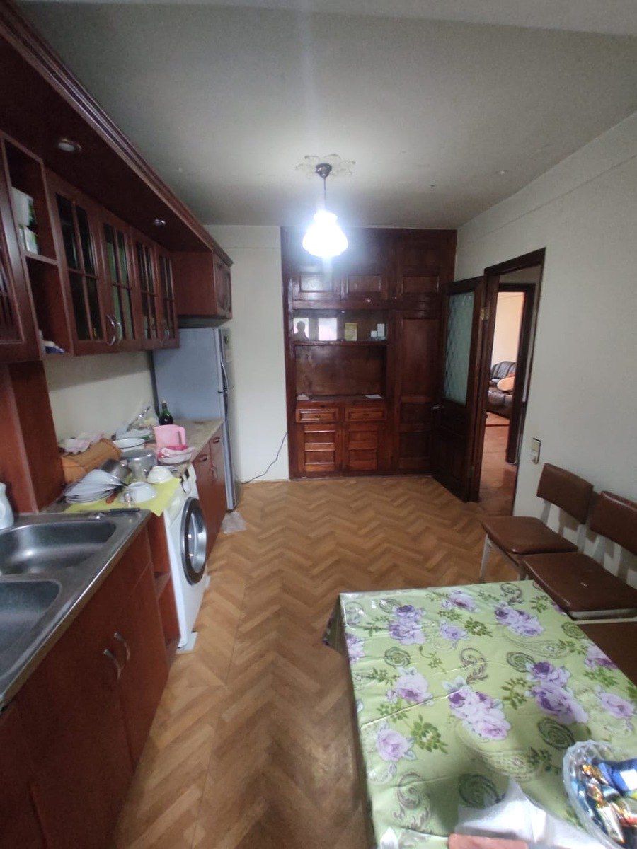 Satılır 4 otaqlı köhnə tikili 110 m² — Mənzil, Bakı (9)