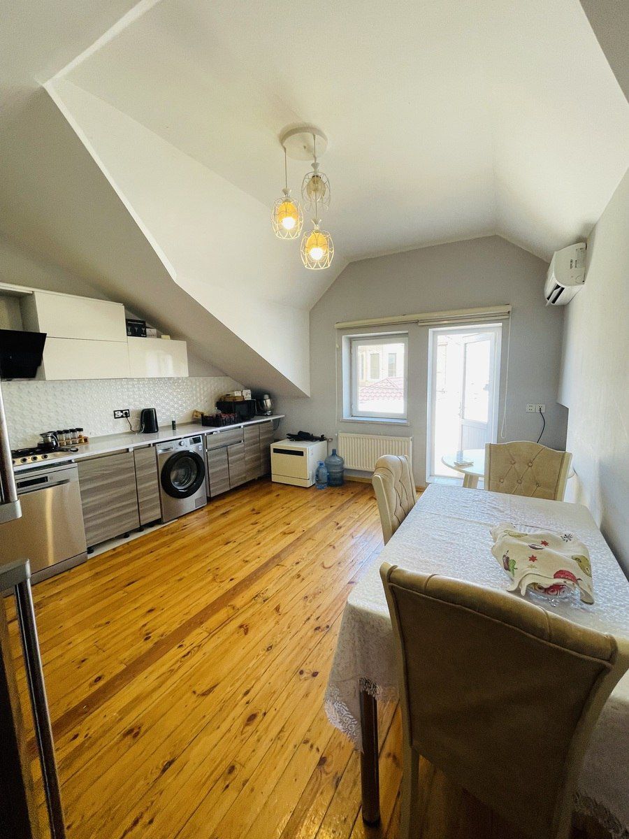 Satılır 7 otaqlı həyət evi/bağ evi 340 m² — Ev, villa, Bakı