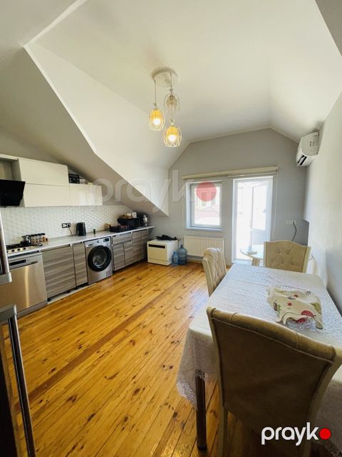 Satılır 7 otaqlı həyət evi/bağ evi 340 m²