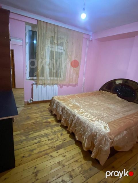 3 otaqlı mənzil – mebelli Plan: - Geniş yataq otağı: iki nəfərlik