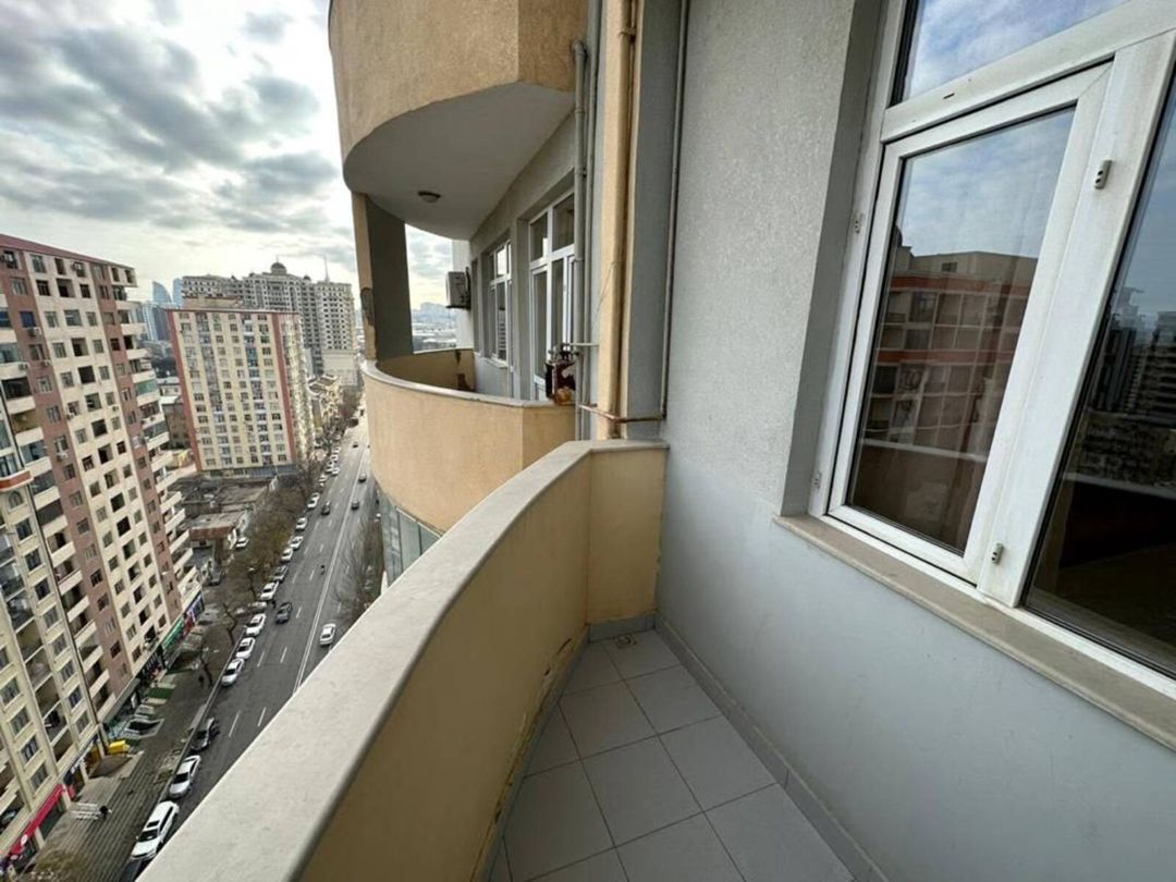 İcarəyə verilir 4 otaqlı yeni tikili 227 m² — Mənzil, Bakı (4)