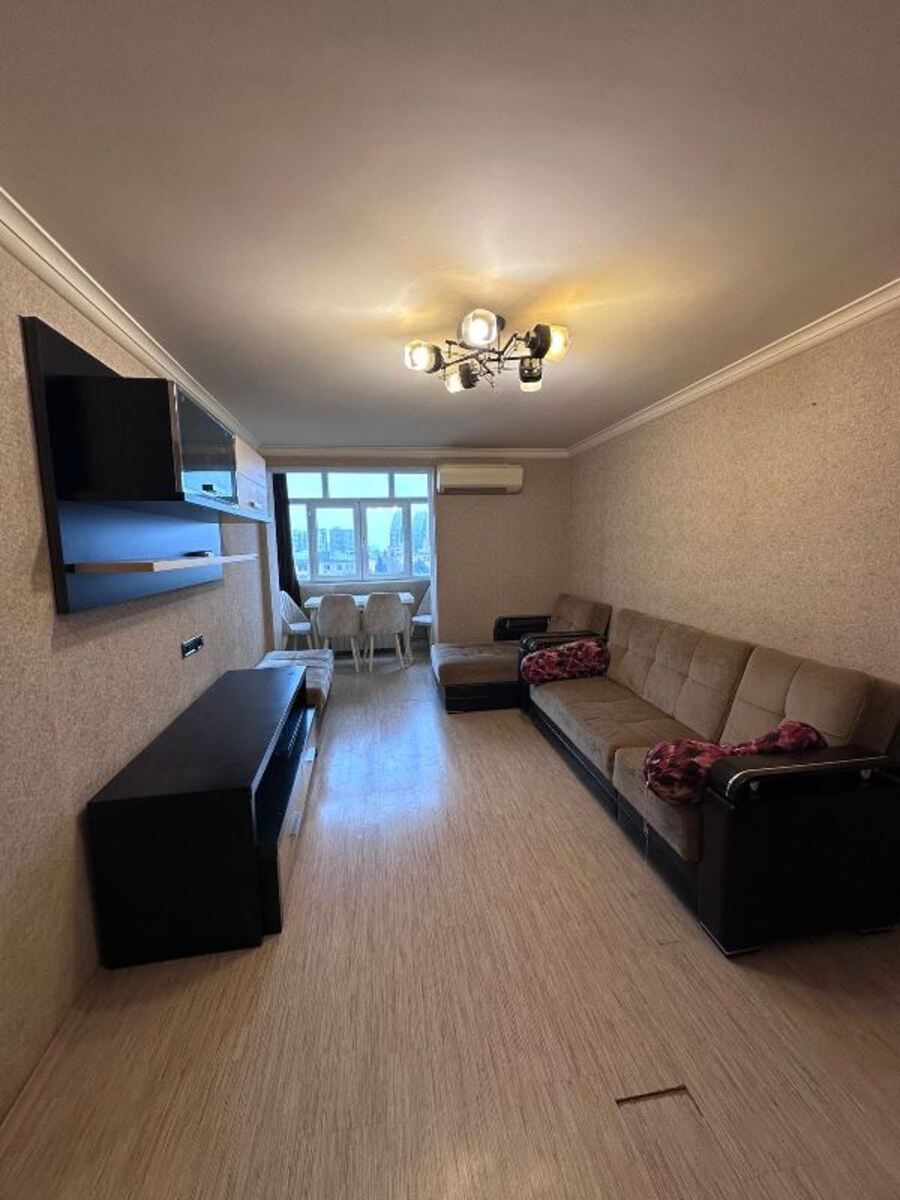 Satılır 2 otaqlı köhnə tikili 48 m² — Mənzil, Bakı (2)
