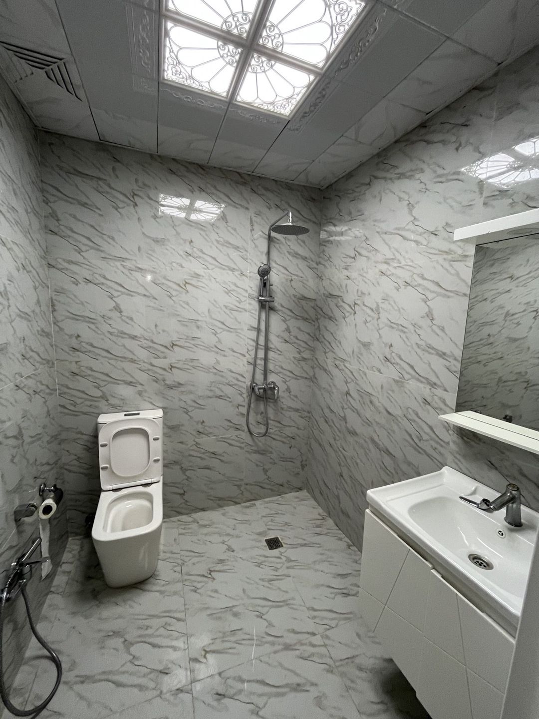 İcarəyə verilir 3 otaqlı yeni tikili 130 m² — Mənzil, Bakı (9)