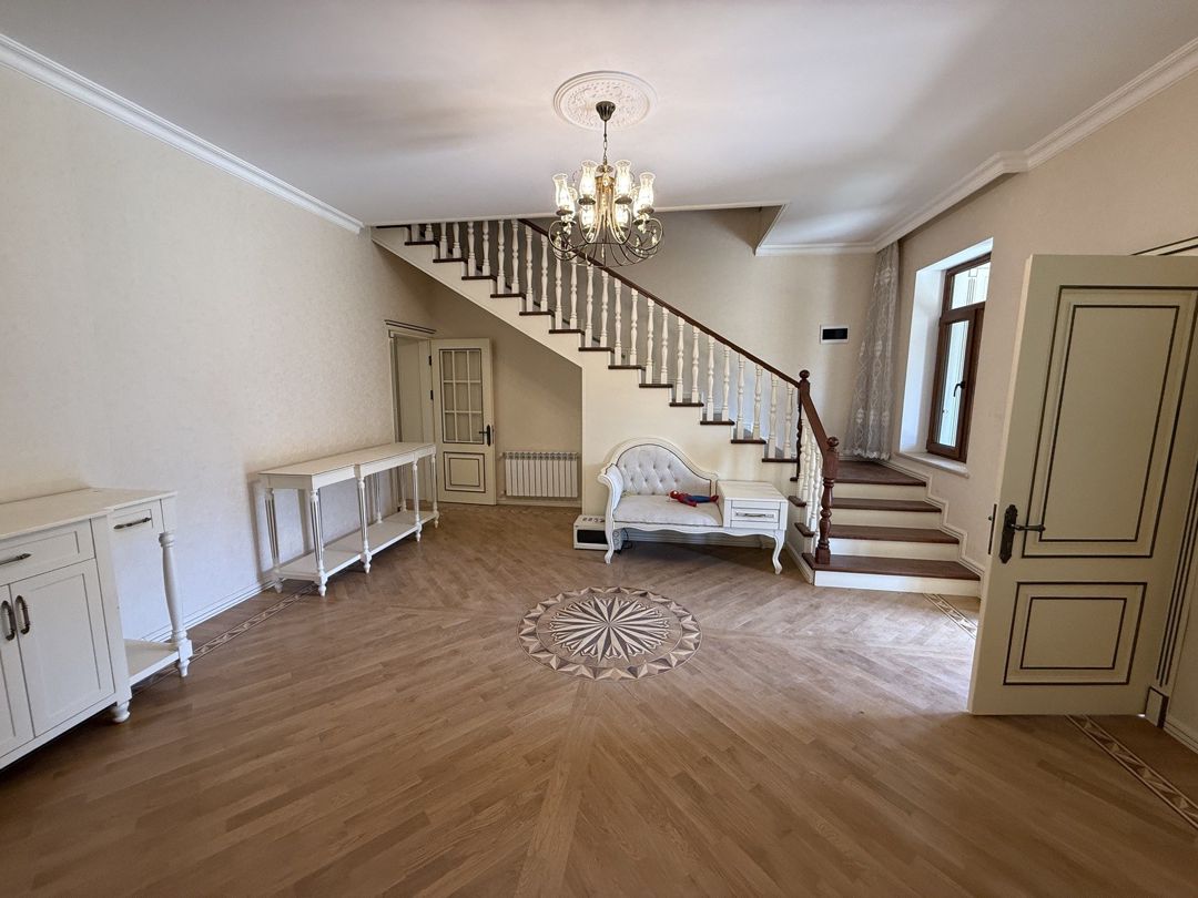 Satılır 7 otaqlı həyət evi/bağ evi 490 m² — Ev, villa, Bakı (11)