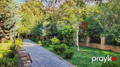 Satılır 3 otaqlı köhnə tikili 45 m²