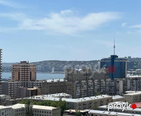 Satılır 4 otaqlı yeni tikili 180 m²