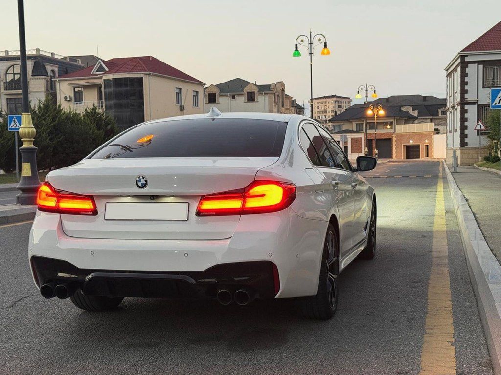 BMW 530e, 2.0 L, 12 kWh, 2018 il, 135 000 km — Avtomobillər, Bakı (5)