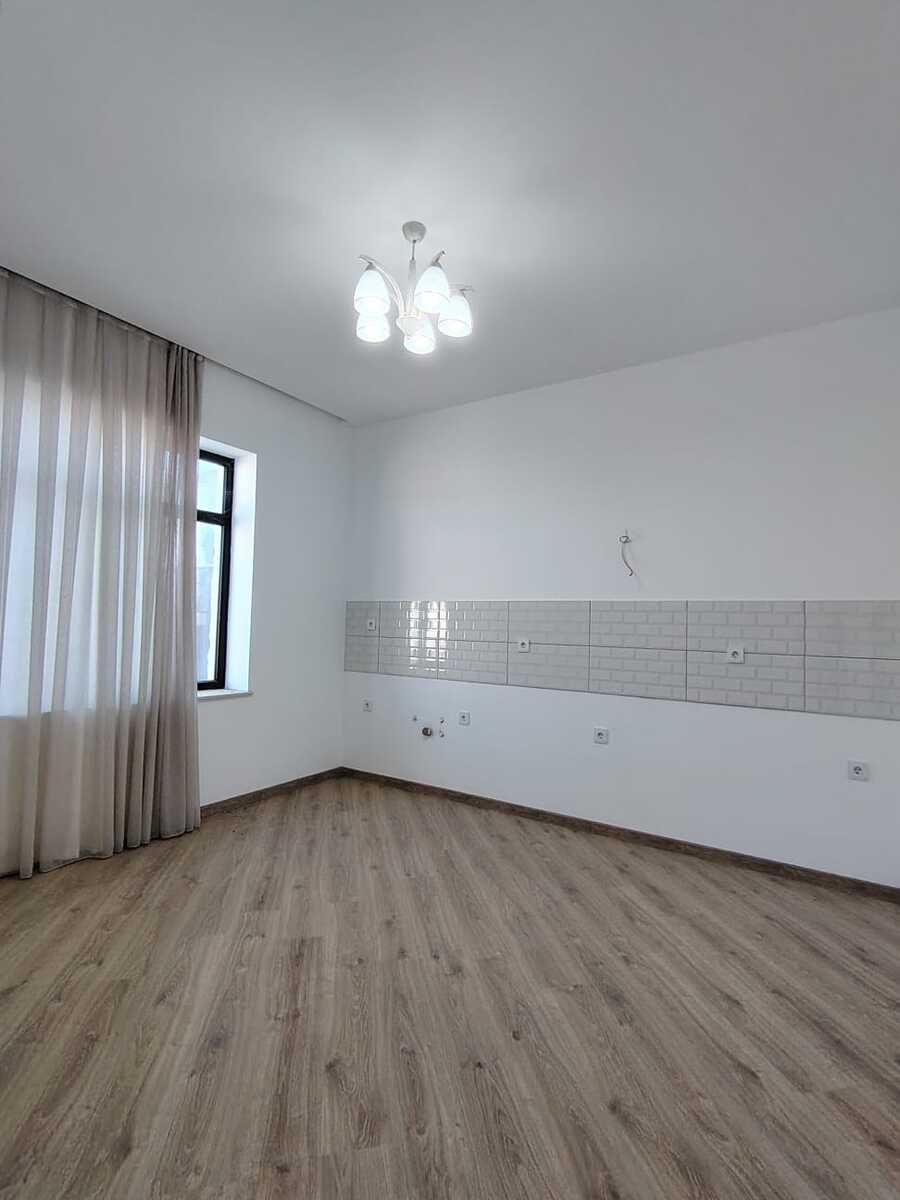 Satılır 4 otaqlı həyət evi/bağ evi 200 m² — Ev, villa, Bakı (6)