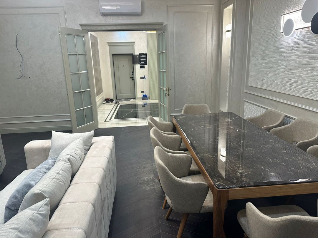 İcarəyə verilir 3 otaqlı yeni tikili 180 m² — Mənzil, Bakı (2)