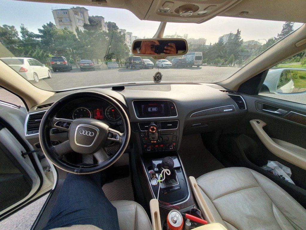 Audi Q5, 2.0 L, 2011 il, 247 970 km — Avtomobillər, Bakı (11)