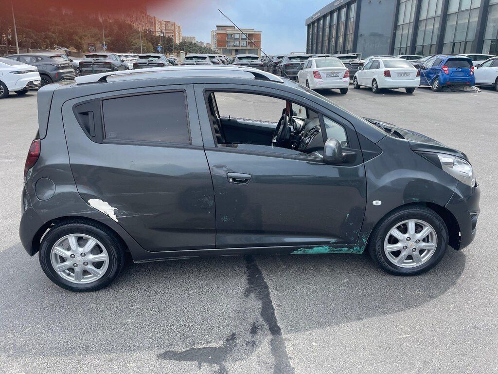 Chevrolet Spark, 1.4 L, 2022 il, 88 000 km — Avtomobillər, Bakı (4)