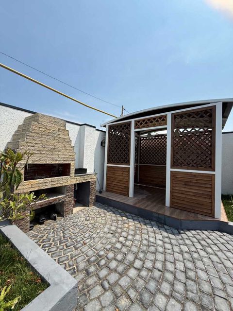 Satılır 3 otaqlı həyət evi/bağ evi 70 m² — Bakı