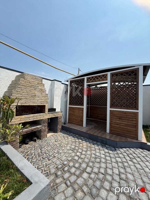 Satılır 3 otaqlı həyət evi/bağ evi 70 m²