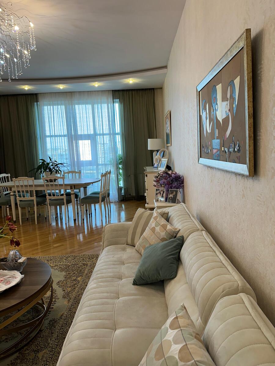Satılır 4 otaqlı yeni tikili 190 m² — Mənzil, Bakı (4)