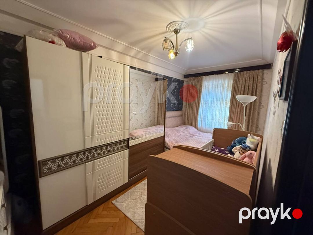 Satılır 4 otaqlı köhnə tikili 100 m² — Mənzil, Bakı (12)