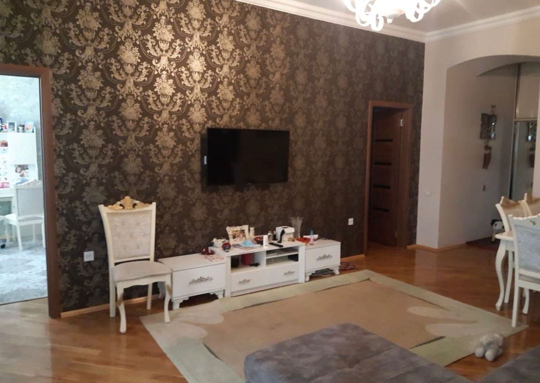 İcarəyə verilir 3 otaqlı köhnə tikili 100 m² — Mənzil, Bakı (2)