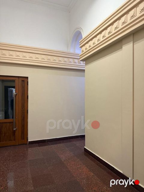 Satılır 3 otaqlı yeni tikili 96.4 m²