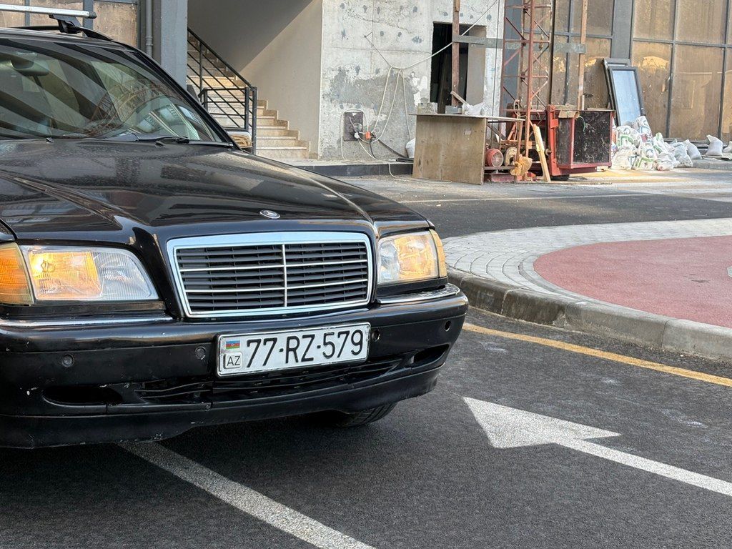 Mercedes C 220, 2.2 L, 1999 il, 450 000 km — Avtomobillər, Bakı (3)