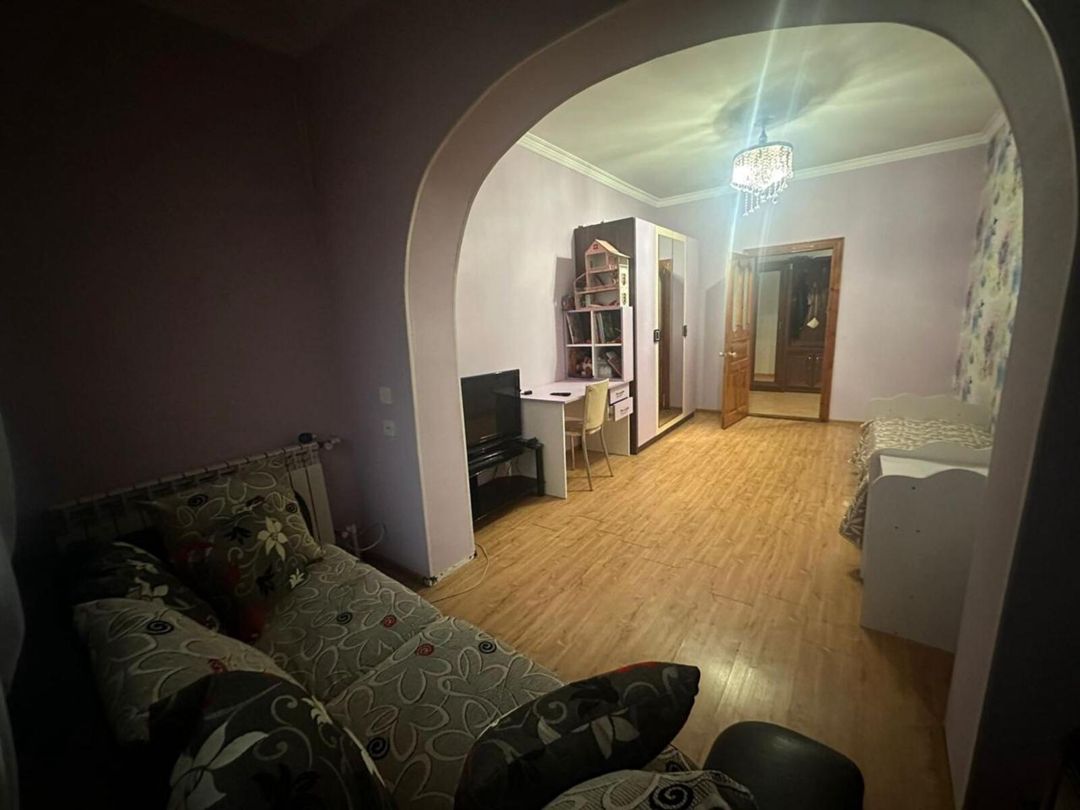 Satılır 3 otaqlı köhnə tikili 80 m² — Mənzil, Bakı (3)