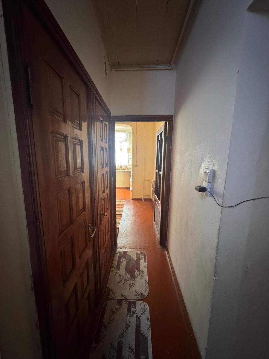 Satılır 2 otaqlı köhnə tikili 65 m² — Mənzil, Bakı (10)