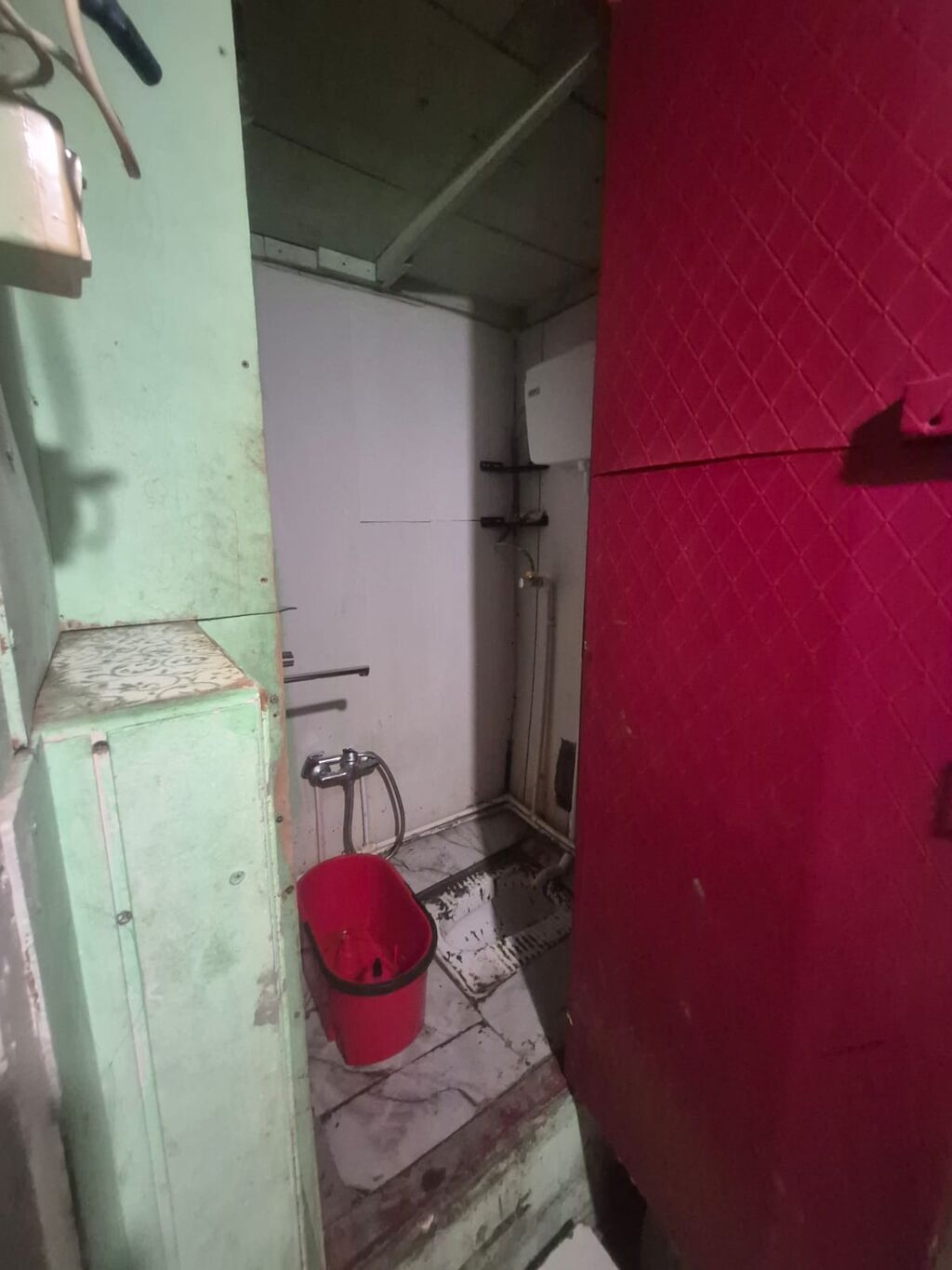Kirayə verilən 1 otaqlı yaşayış yerin 2nomreli tibb kollecin arxasinda — Daşınmaz əmlak, Bakı (3)