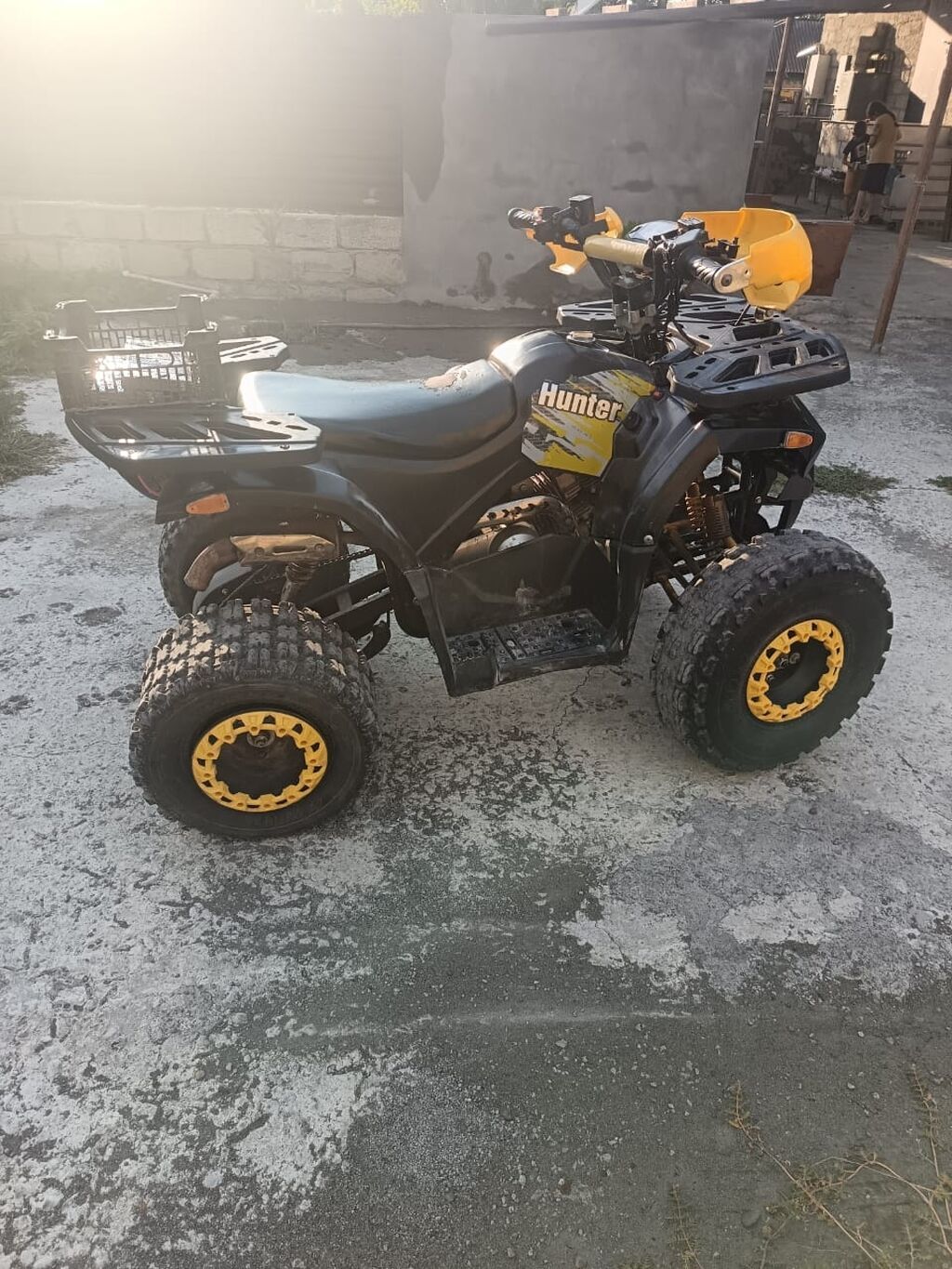 Hunter markalı kvadrosikl. Qara-sarı rəng kombinasiya­sında, off-road — Avto, Ağdaş (3)