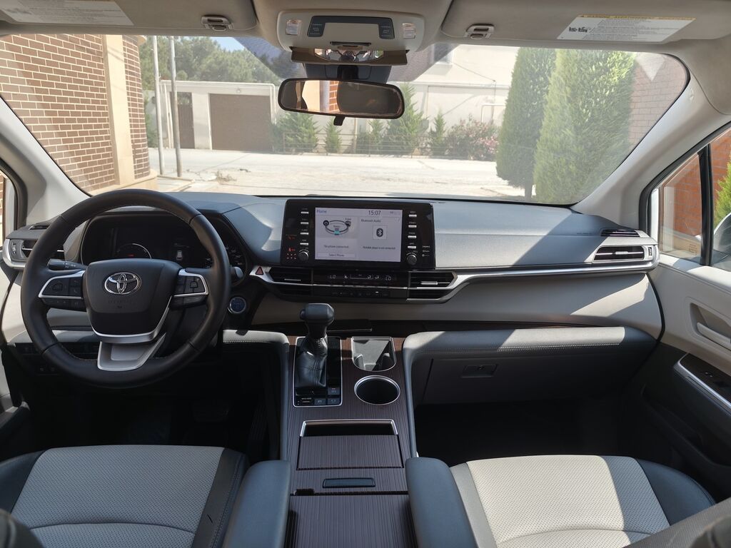Toyota Sienna: 2.5 l 2021 il Van/Minivan — Avto, Bakı (9)