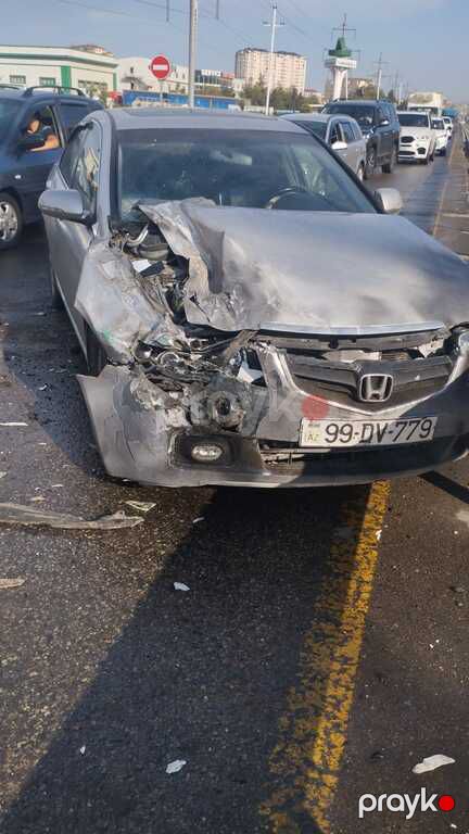 Honda Accord, 3.0 L, 2004 il, 230 000 km
