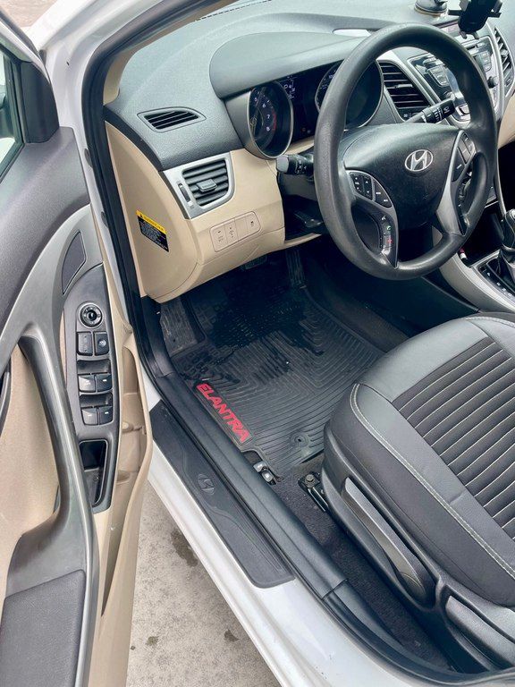 Hyundai Elantra, 1.8 L, 2015 il, 172 398 km — Avtomobillər, Bakı (12)