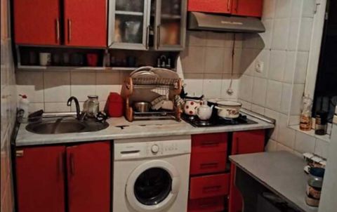 İcarəyə verilir 2 otaqlı köhnə tikili 85 m² — Bakı