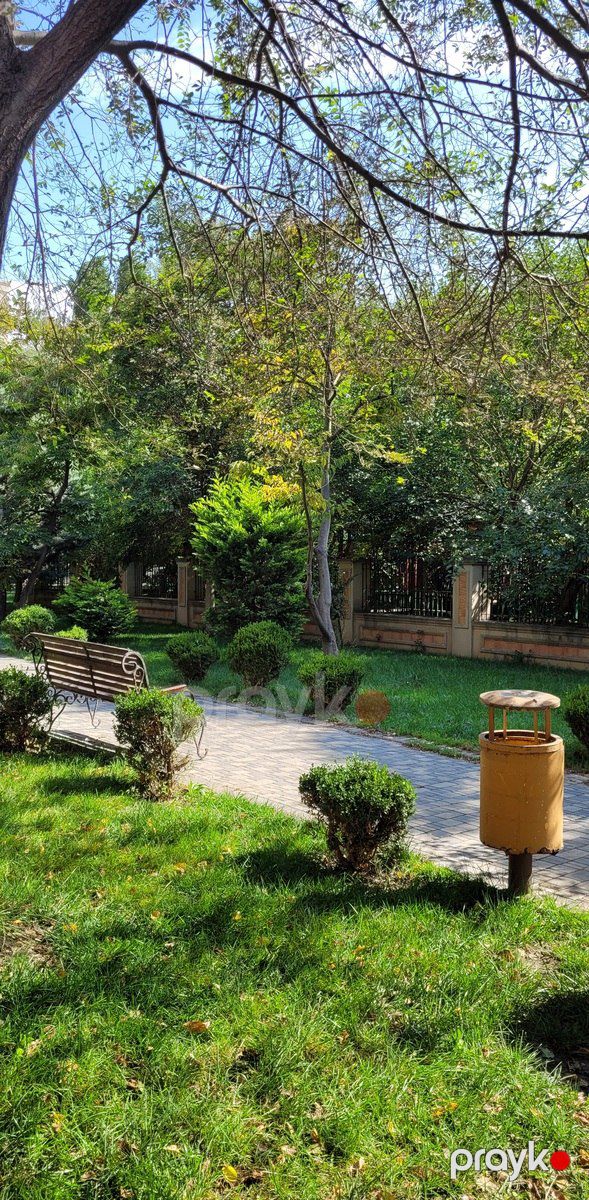 Satılır 2 otaqlı köhnə tikili 50 m² — Mənzil, Bakı (11)