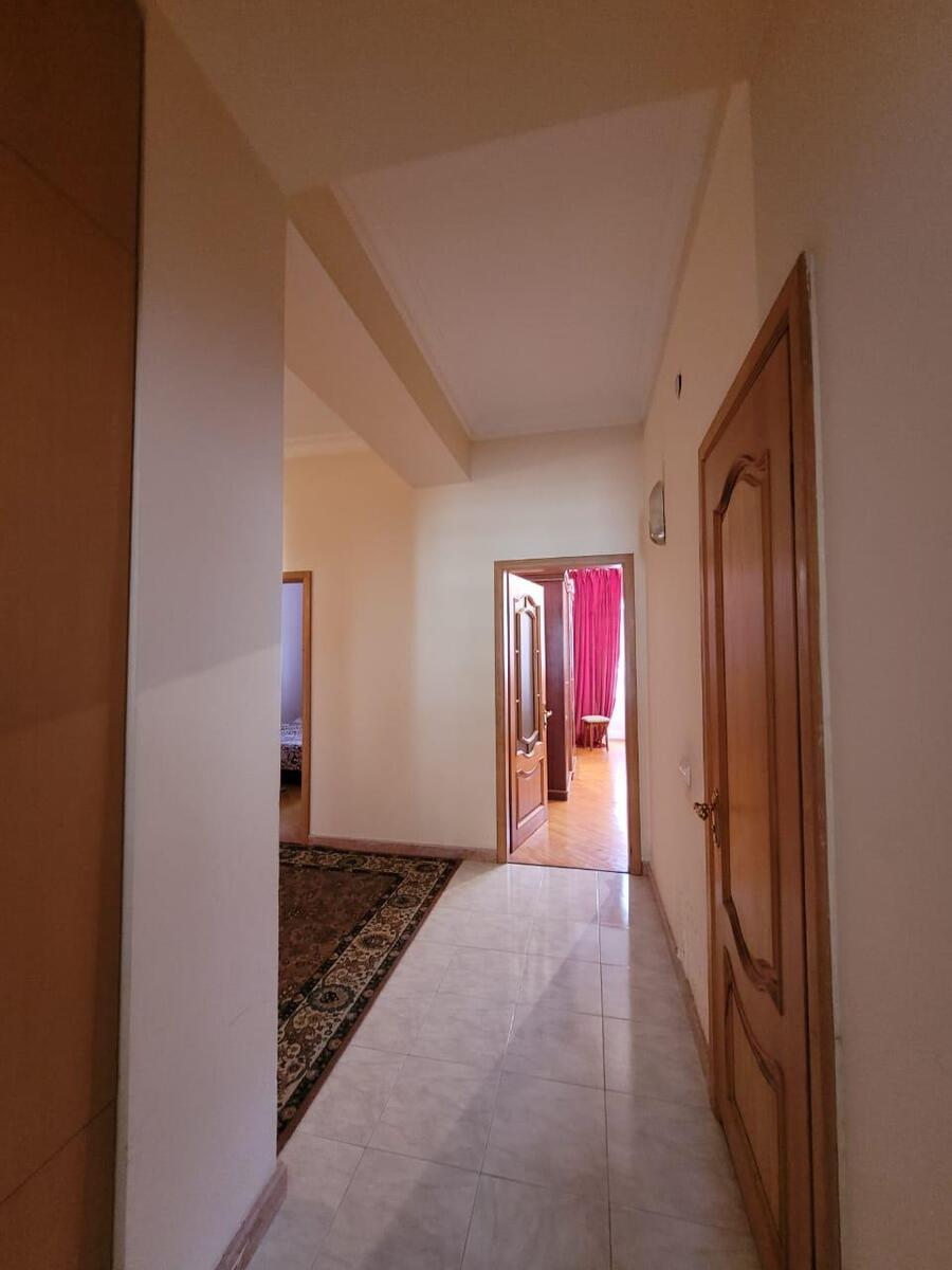 İcarəyə verilir 4 otaqlı yeni tikili 160 m² — Mənzil, Bakı (2)