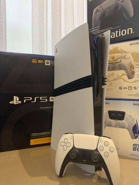 Playstatıon 5 PRO — İdeal Vəziyyətdə Ev şəraitində istifadə — Bakı