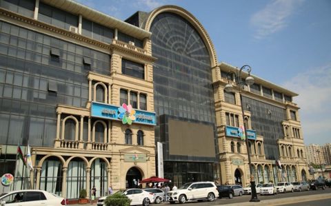 Satılır 2 otaqlı köhnə tikili 55 m² — Bakı