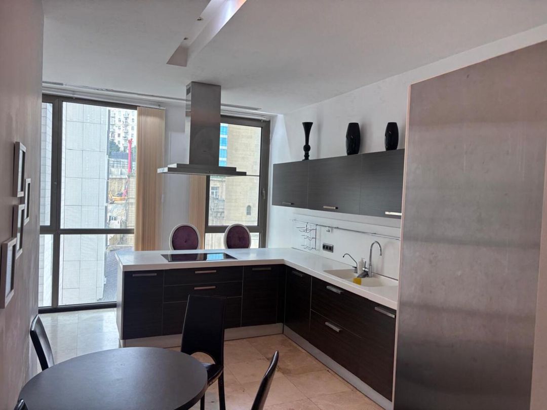 İcarəyə verilir 5 otaqlı yeni tikili 190 m² — Mənzil, Bakı (3)