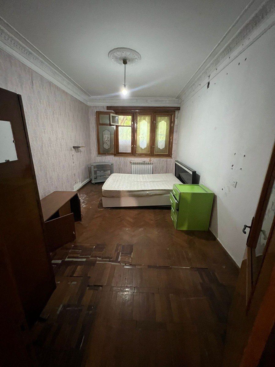 Satılır 2 otaqlı köhnə tikili 65 m² — Mənzil, Bakı (5)