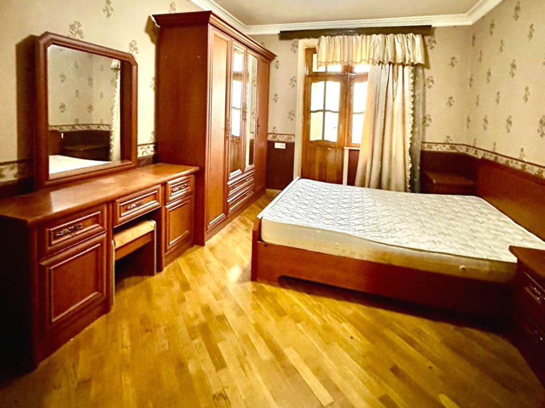 Satılır 2 otaqlı köhnə tikili 60 m² — Mənzil, Bakı (2)