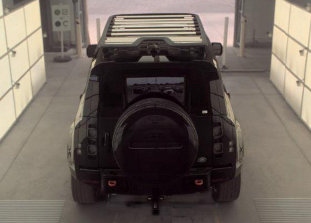 Land Rover Defender, 3.0 L, 2021 il, 81 000 km — Avtomobillər (4)