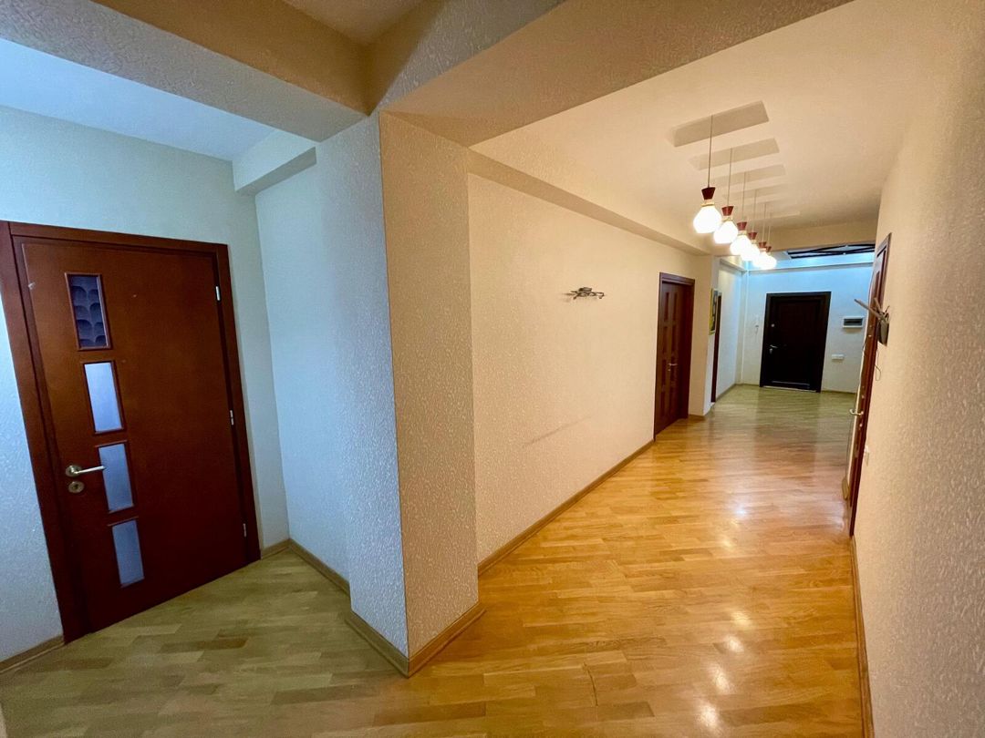 Satılır 4 otaqlı yeni tikili 187 m² — Mənzil, Bakı (5)