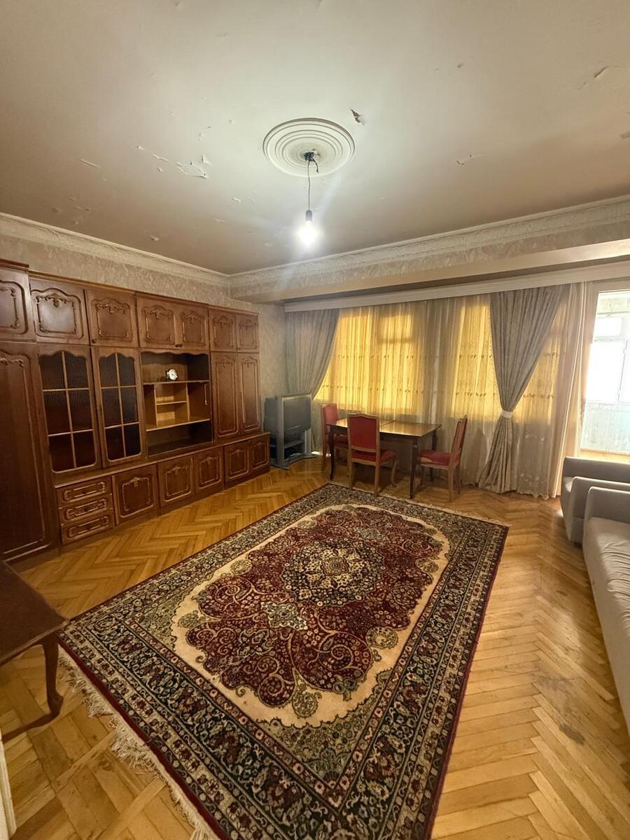 İcarəyə verilir 4 otaqlı köhnə tikili 120 m² — Mənzil, Bakı (2)