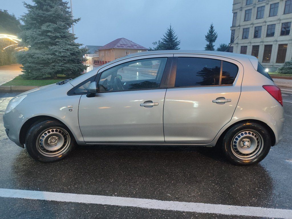 Opel Corsa, 1.3 L, 2010 il, 281 000 km — Avtomobillər, Qusar (5)