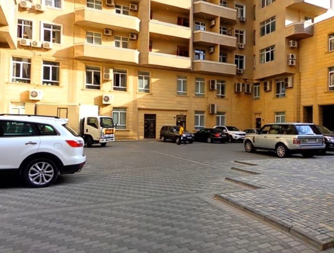 Satılır 4 otaqlı yeni tikili 161 m² — Mənzil, Bakı (5)