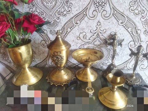 Bir vaza — Saray